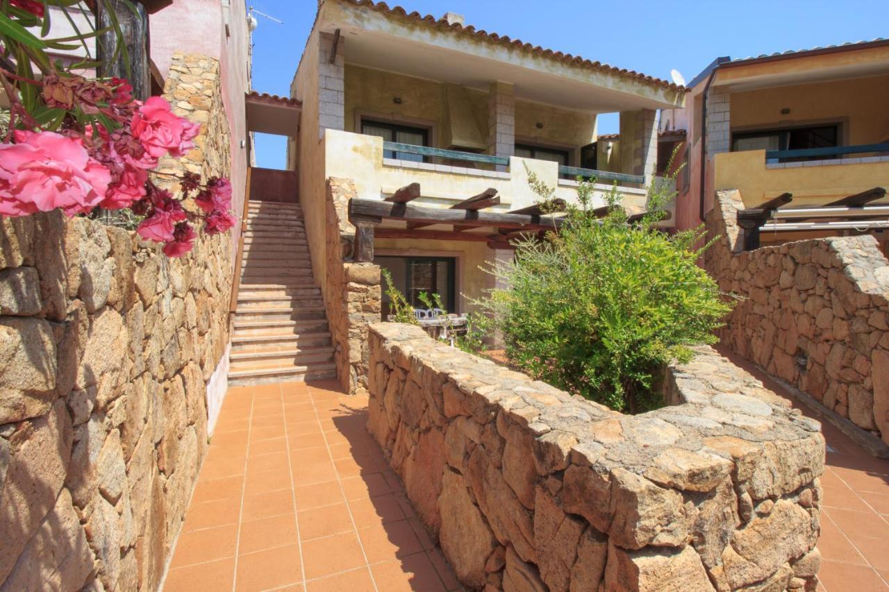 Baia Del Faro Aparthotel Palau Buitenkant foto
