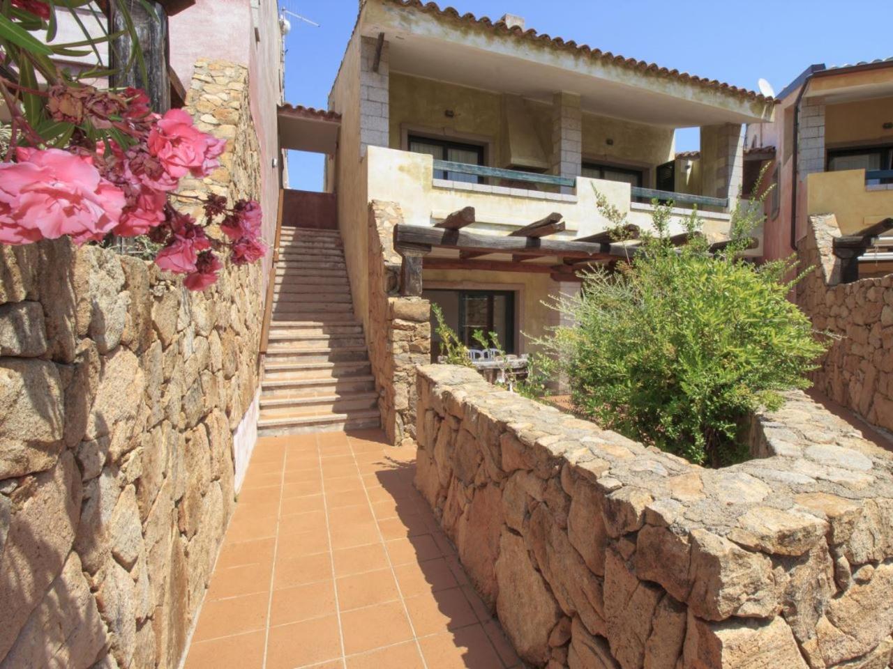 Baia Del Faro Aparthotel Palau Buitenkant foto
