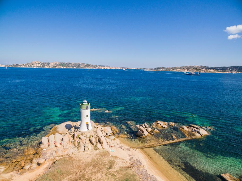 Baia Del Faro Aparthotel Palau Buitenkant foto
