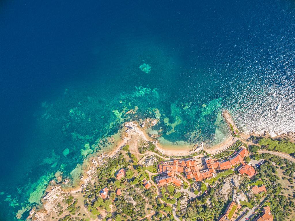 Baia Del Faro Aparthotel Palau Buitenkant foto